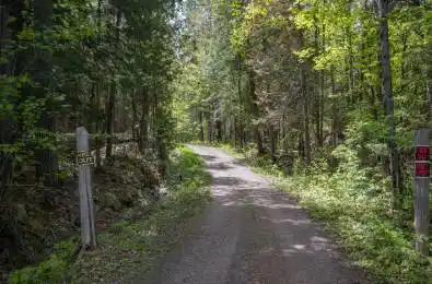 00 Siberia Road Madawaska Valley Ontario K0J 1B0