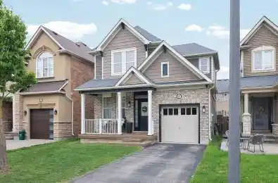 917 MCTRACH Crescent Milton Ontario L9T 1M5