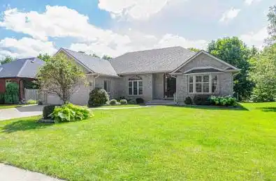 4 Forest Wood Drive Norfolk Ontario N0A 1N3