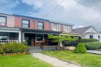 134 1/2 Olive Avenue Oshawa Ontario L1H 2P2