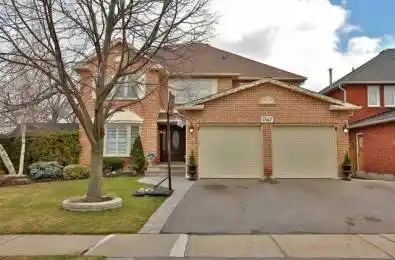 1342 Blackburn Drive Oakville Ontario L6M 2X9