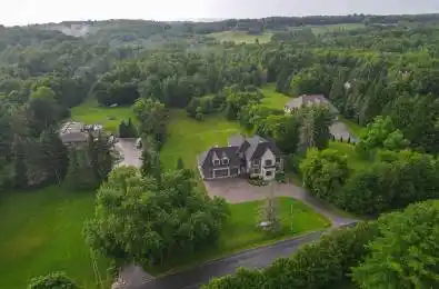 260 Churchill Avenue King Ontario L7B 0G9