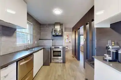 39 Greengrove Crescent Toronto C13 Ontario M3A 1H8