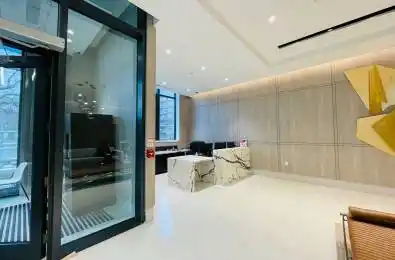 250 Lawrence Avenue Unit# 504 Toronto C04 Ontario M5M 1B2