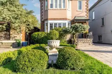 213 Brooke Avenue Toronto C04 Ontario M5M 2K7
