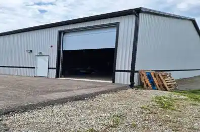 560 Anne Street Unit# Hanger 8B Springwater Ontario L4M 4S4