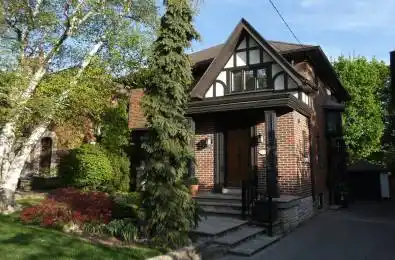 103 College View Avenue Toronto C03 Ontario M5P 1K2
