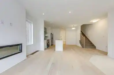 3249 Crystal Drive Oakville Ontario L6M 5S8