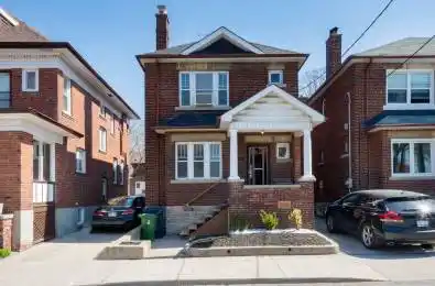 201 Oakwood Avenue Toronto C03 Ontario M6E 2V6