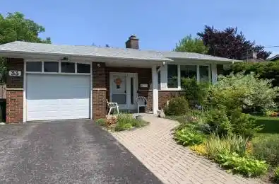 33 corundum Crescent Toronto E05 Ontario M1T 1Z7
