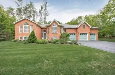 7 Pineview Drive Oro-Medonte Ontario L0L 2L0