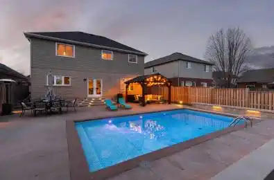 8 Damson Street St. Catharines Ontario L2S 4B2