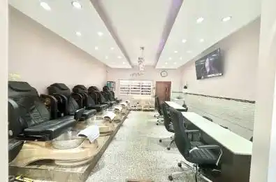 422 Wilson Avenue Toronto W05 Ontario M3H 1S9