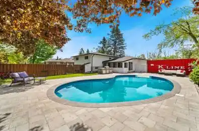 12 Easy Street Georgina Ontario L0E 1N0
