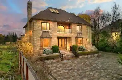 166 Arnold Avenue Vaughan Ontario L4J 1B7