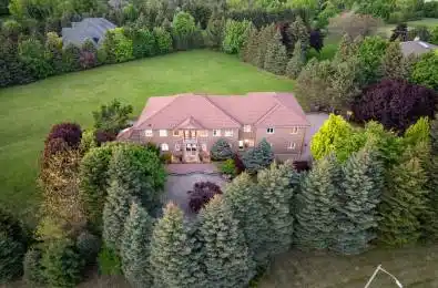 26 Offord Crescent Aurora Ontario L4G 0K5