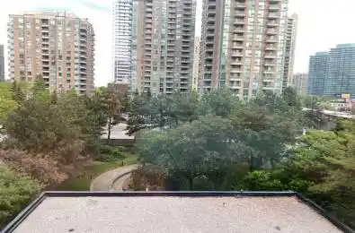 7 Bishop Avenue Unit# 502 Toronto C14 Ontario M2M 4J4
