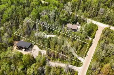 6 Henwood Street Northern Bruce Peninsula Ontario N0H 2M0