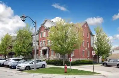 3250 Bentley Drive Unit# 12 Mississauga Ontario L5M 0P7