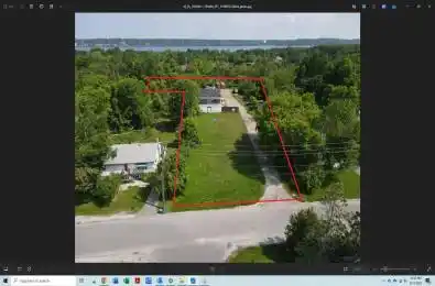 206 Foster Drive Barrie Ontario L4N 3X8