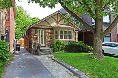 61 Banff Road Toronto C10 Ontario M4S 2V6