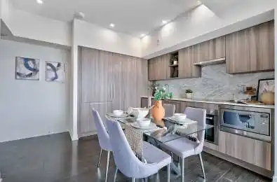 19 Bathurst Street Unit# 2111 Toronto C01 Ontario M6A 2E1