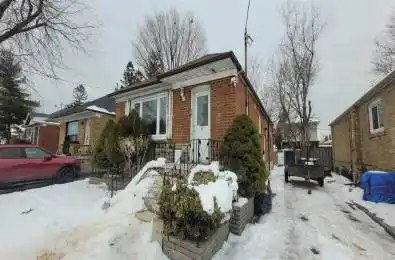52 Flora Drive Unit# Main Toronto E04 Ontario M1P 1A4
