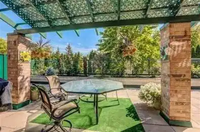 121 Woodbridge Avenue Unit# 122 Vaughan Ontario L4L 9E3