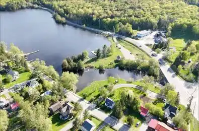 17 Harriet Street McKellar Ontario P0G 1C0