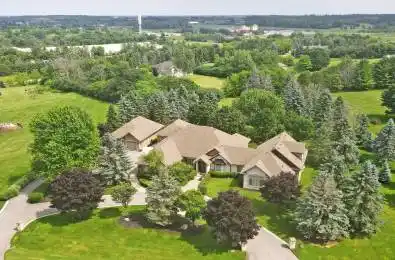 56 Offord Crescent Aurora Ontario L4G 0K5