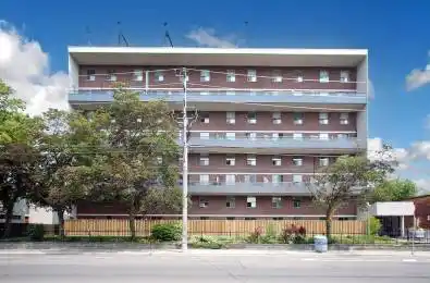 1071 Woodbine Avenue Unit# 207 Toronto E03 Ontario M4C 4C2