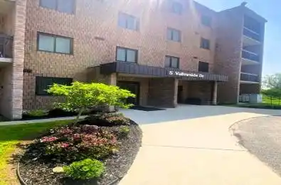 5 Valleyside Drive Unit# 301 Brockton Ontario N0G 2V0