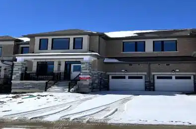 84 Kenneth Rogers Crescent East Gwillimbury Ontario L0G 1R0