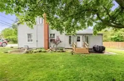 1548 Brock Road Hamilton Ontario L9H 5E4