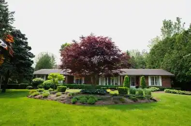 24387 Saxton Road Strathroy-Caradoc Ontario N7G 3H4