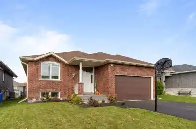54 Mcintosh Crescent Quinte West Ontario K8V 0G1