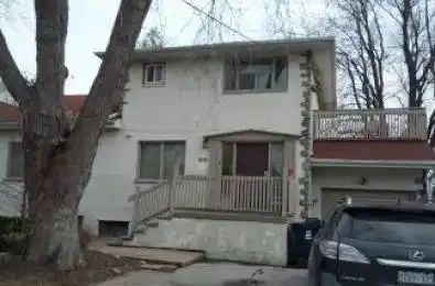 109 York Downs Drive Toronto C06 Ontario M3H 2G6
