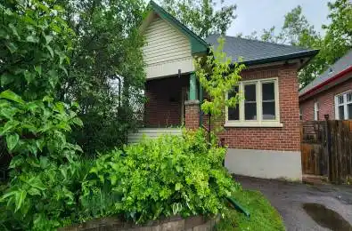 130 Romaine Street Peterborough Central Ontario K9J 2C2