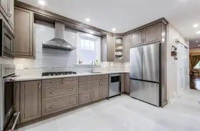 79 Foxwell Street Toronto W03 Ontario M6N 1Y9