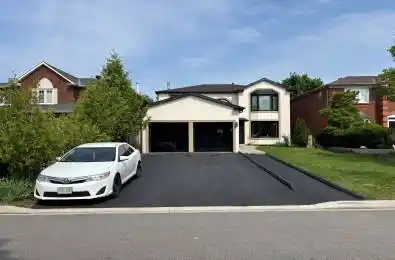 2599 Ambercroft Trail Mississauga Ontario L5M 4K5