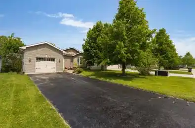 30 GEORGIAS Walk Tay Ontario L0K 2A0