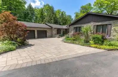 7 Deerfield Drive McNab/Braeside Ontario K0A 3L0