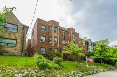 1646 Bathurst Street Unit# 18 Toronto C03 Ontario M5P 3J7