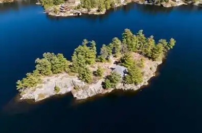 1 2GL (GULL) Island Gravenhurst Ontario P1P 1R1