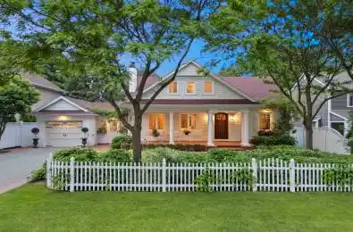 893 Forest Glen Avenue Burlington Ontario L7T 2L1