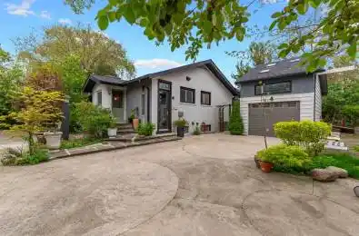 21 Yewfield Crescent Toronto C13 Ontario M3B 2Y4