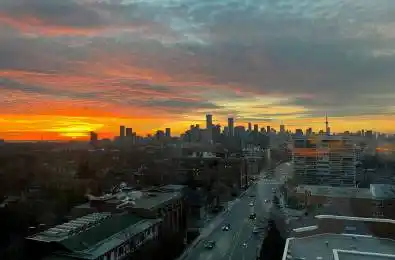 155 St Clair Avenue Unit# 1401 Toronto C02 Ontario M4V 0A1