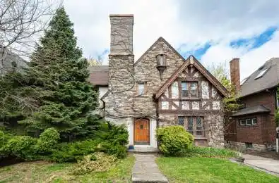 4 Elderwood Drive Toronto C03 Ontario M5P 1W5
