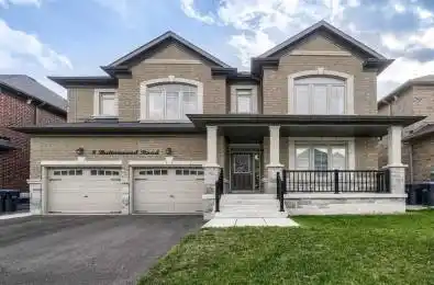 8 Buttonwood Road Brampton Ontario L6P 4J9
