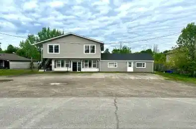 1572 North Shore Drive Haldimand Ontario N0A 1K0